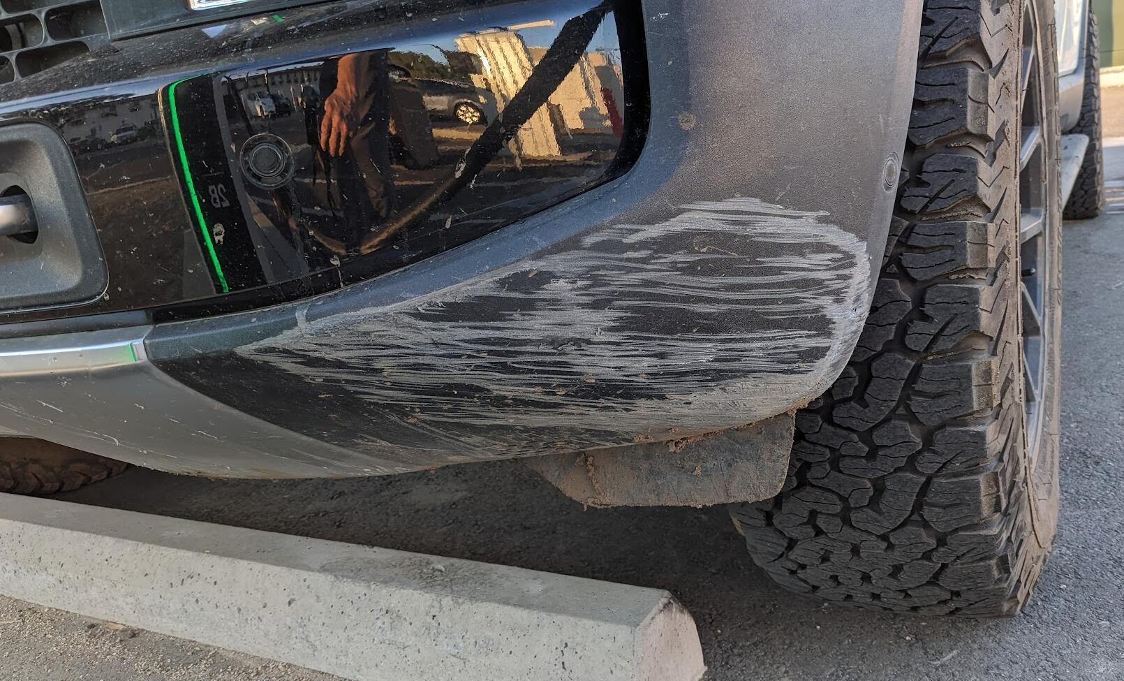 Rivian R1T R1S Rubicon Trail: 1, Rexbo R1T: 0 1728969537613-0k