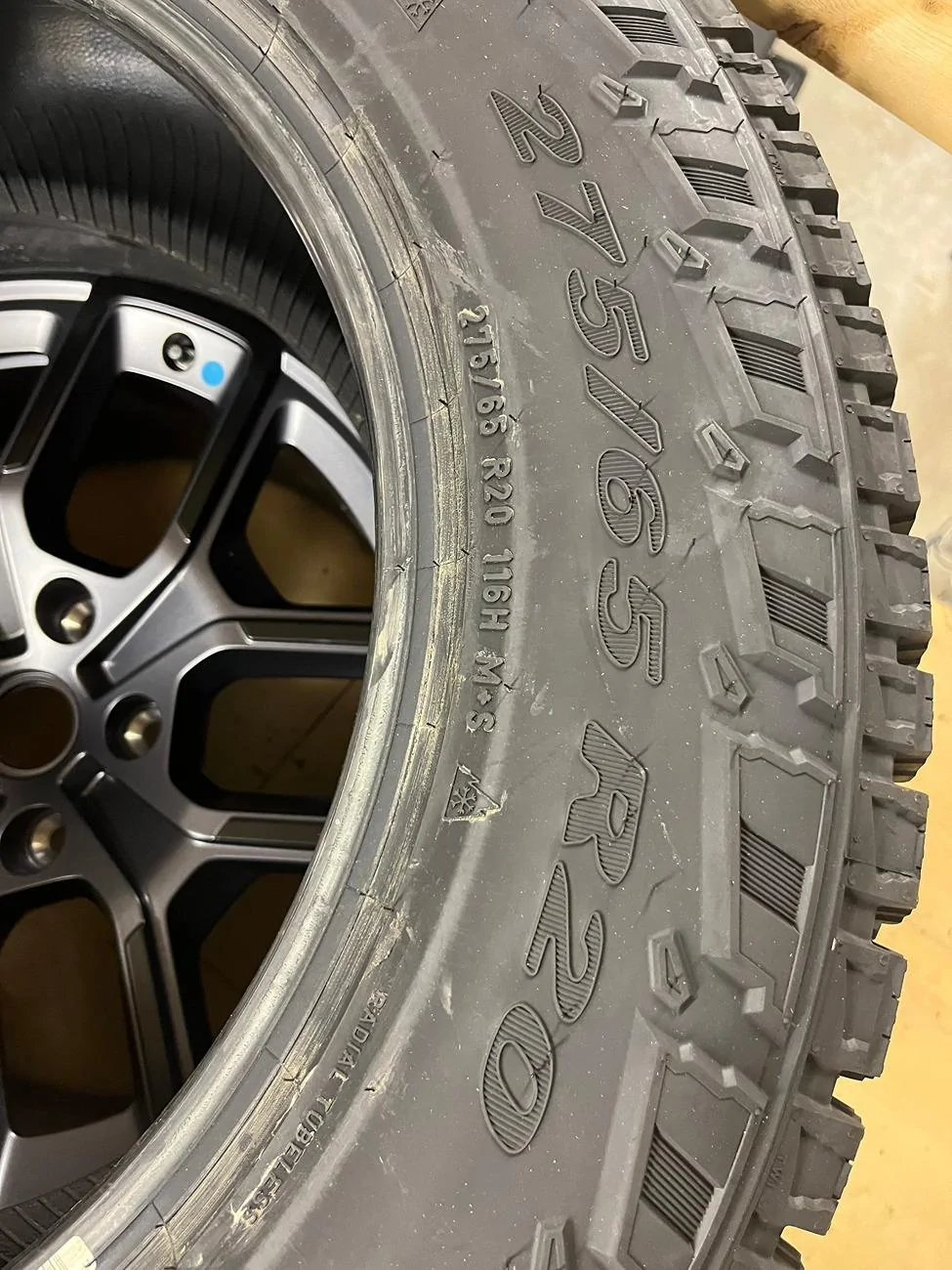 Rivian R1T R1S OEM Spare Tire Kit 20" - 2 Tire Sizes IMG_2112