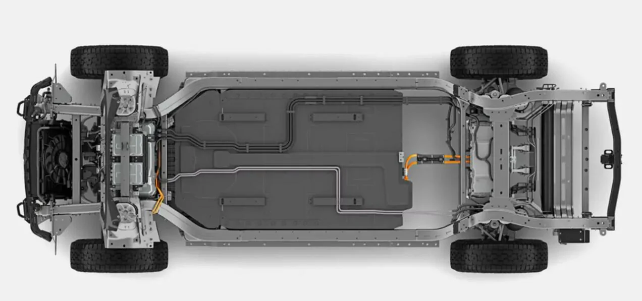Rivian R1T R1S Rubicon Trail: 1, Rexbo R1T: 0 1729088939303-00
