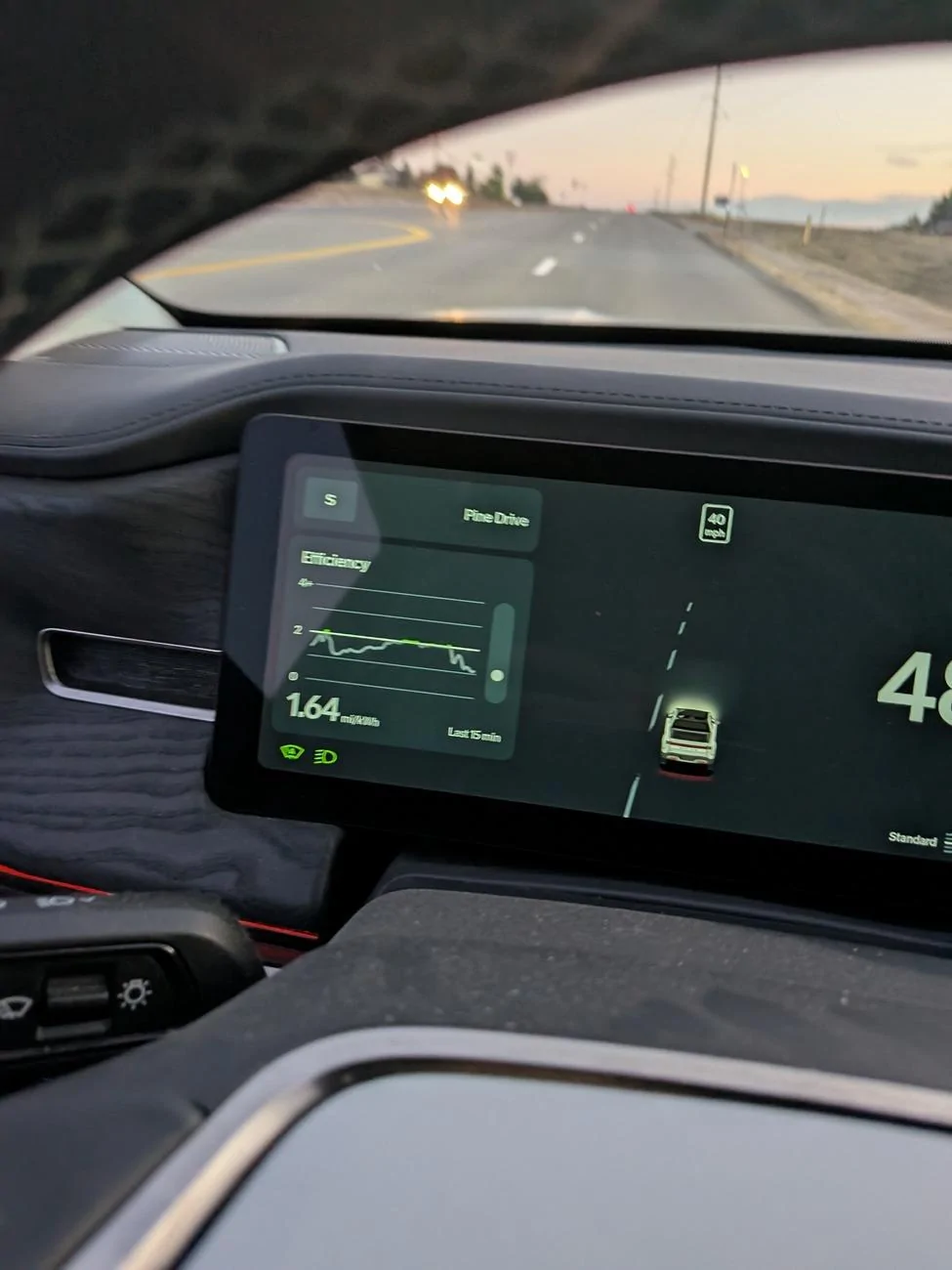 Rivian R1T R1S 2024.39 Update Rolling Out 1000012463