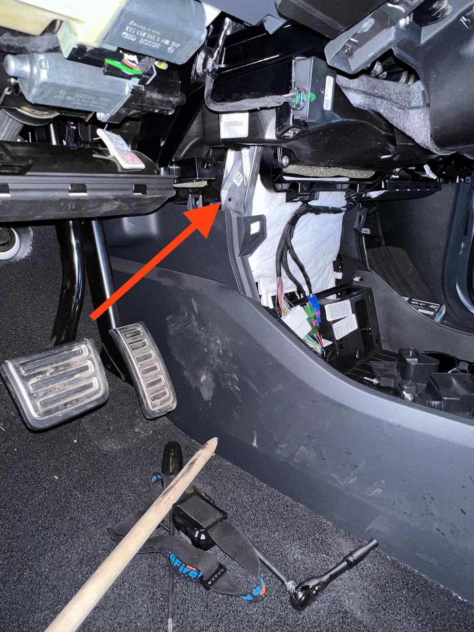 Rivian R1T R1S Phantom Rattle fix finally solved, 6 panel culprit IMG_2826