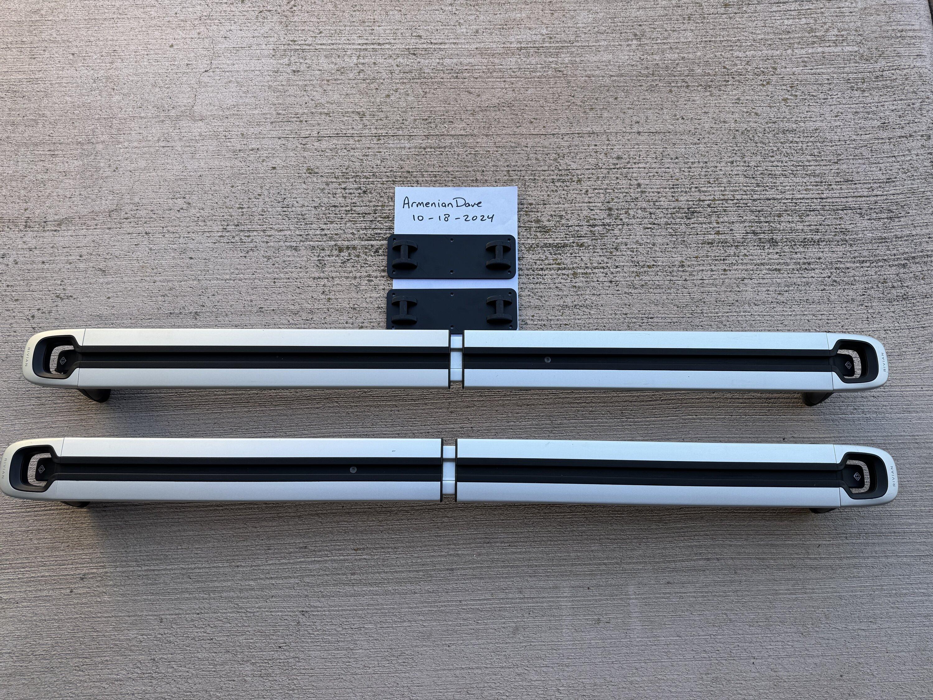 Rivian R1T R1S OEM Crossbars good condition IMG_0133