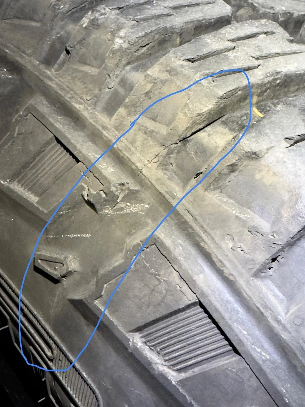 Rivian R1T R1S OEM Pirelli Scorpion A/T Plus splitting apart IMG_3779