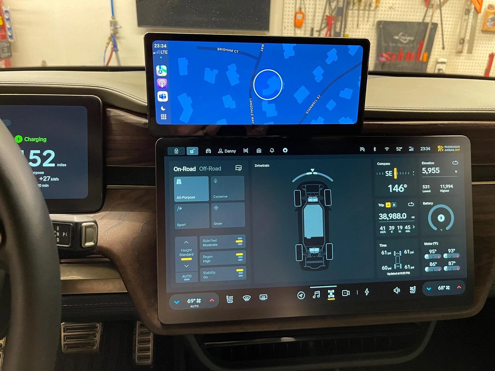 Rivian R1T R1S New device providing Carplay for Teslas - Teslogic Screenmate IMG_2663