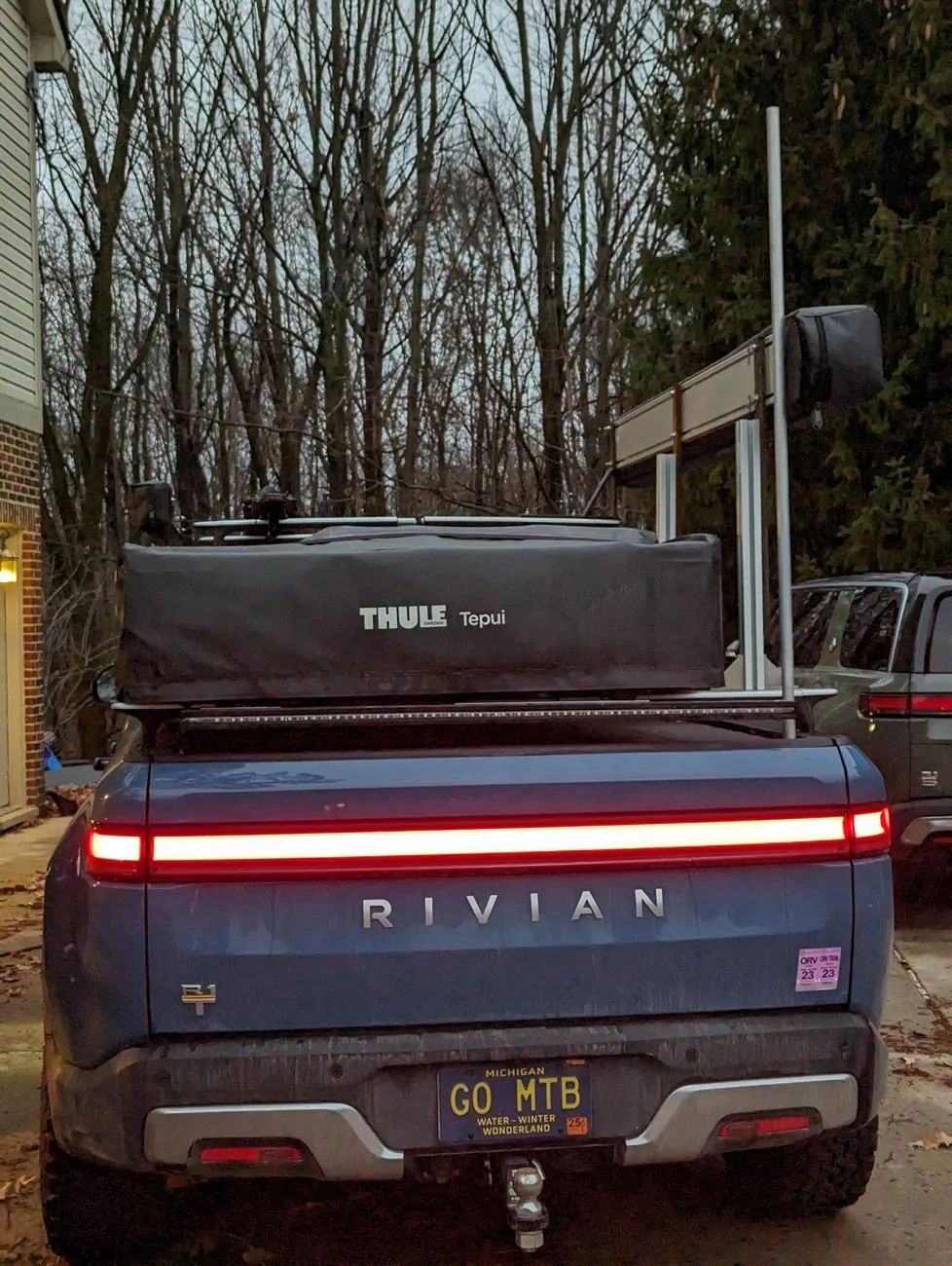 Rivian R1T R1S Christmas Theme Please!! PXL_20231202_220452663