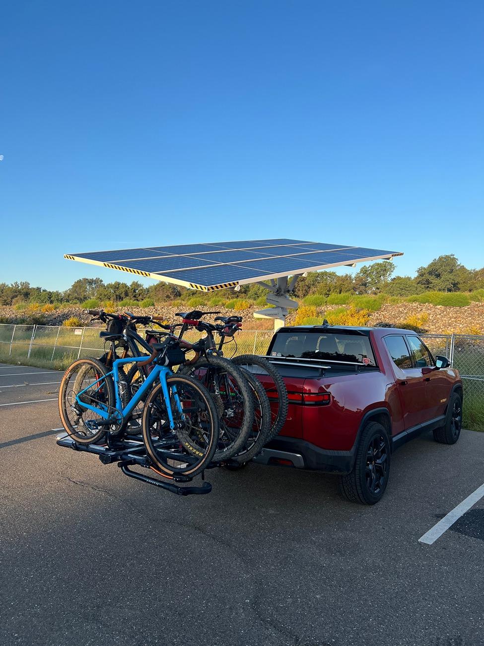 Rivian R1T R1S Bed mounted vs hitch mounted bike rack? D5A725D2-663D-4240-AF7C-C4F92F4A5F80