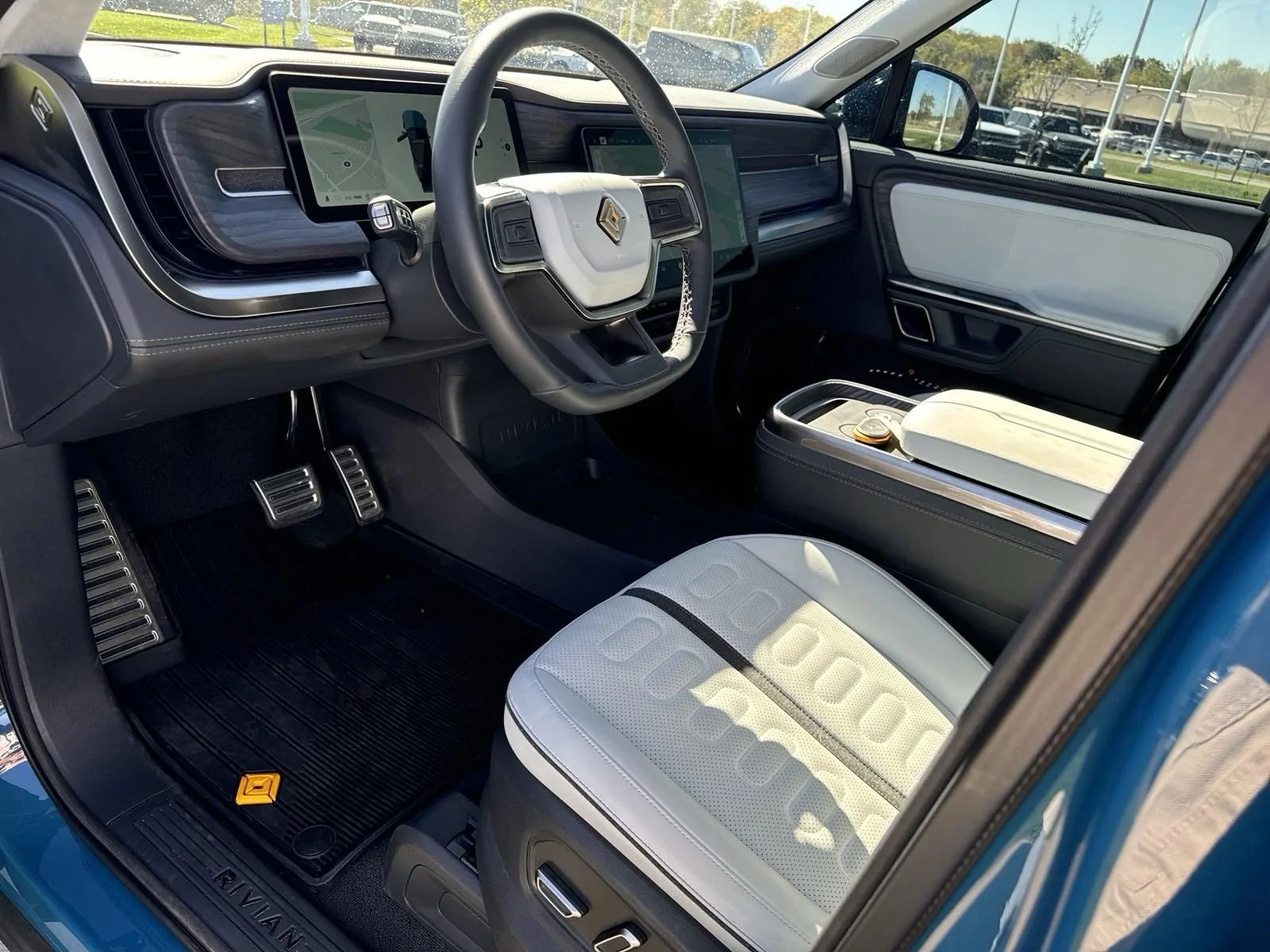 24 Rivia's R1s 2024 R1S Quad with 6k miles: buy for 75k or pass? | Rivian Forum - R1T ...