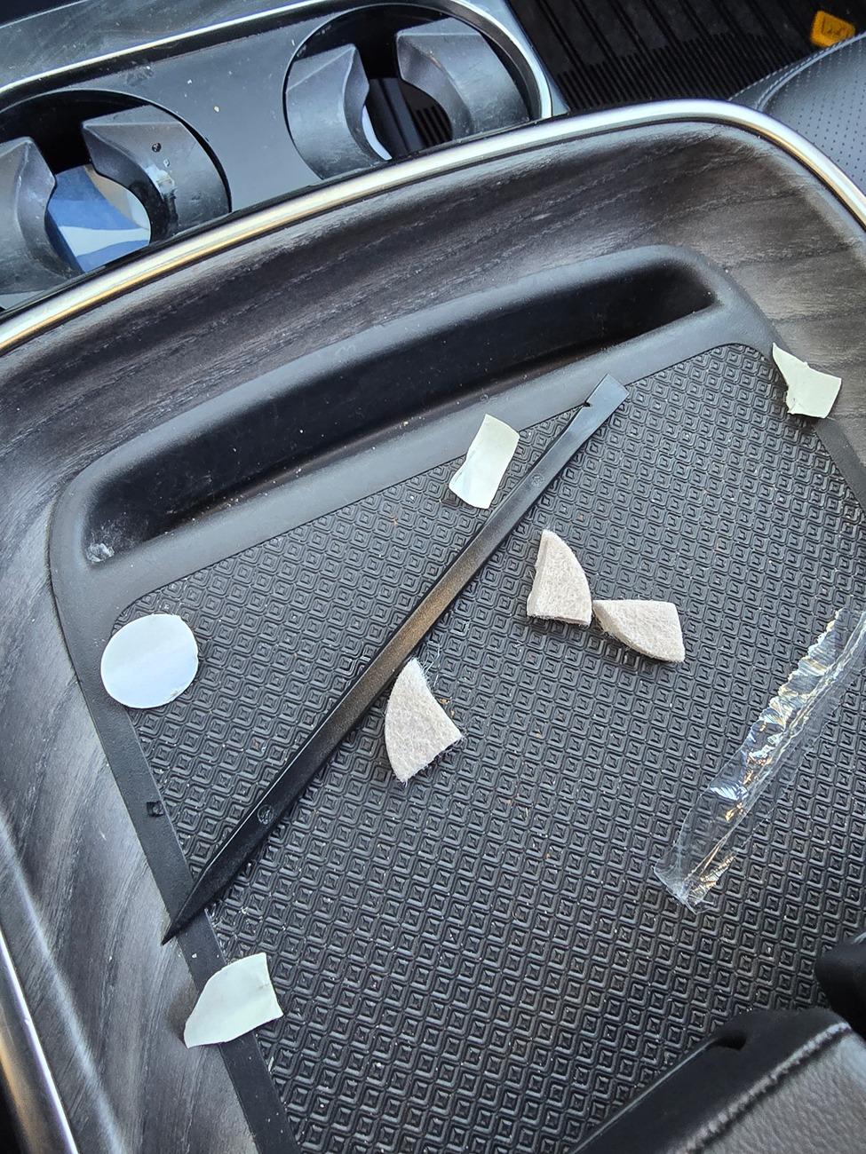 Rivian R1T R1S Dashboard disassembly? 20241026_140241
