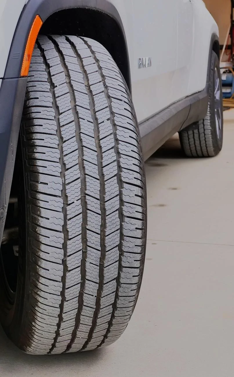 Rivian R1T R1S 20" Michelin Defender LTX M/S2 Rivian_606