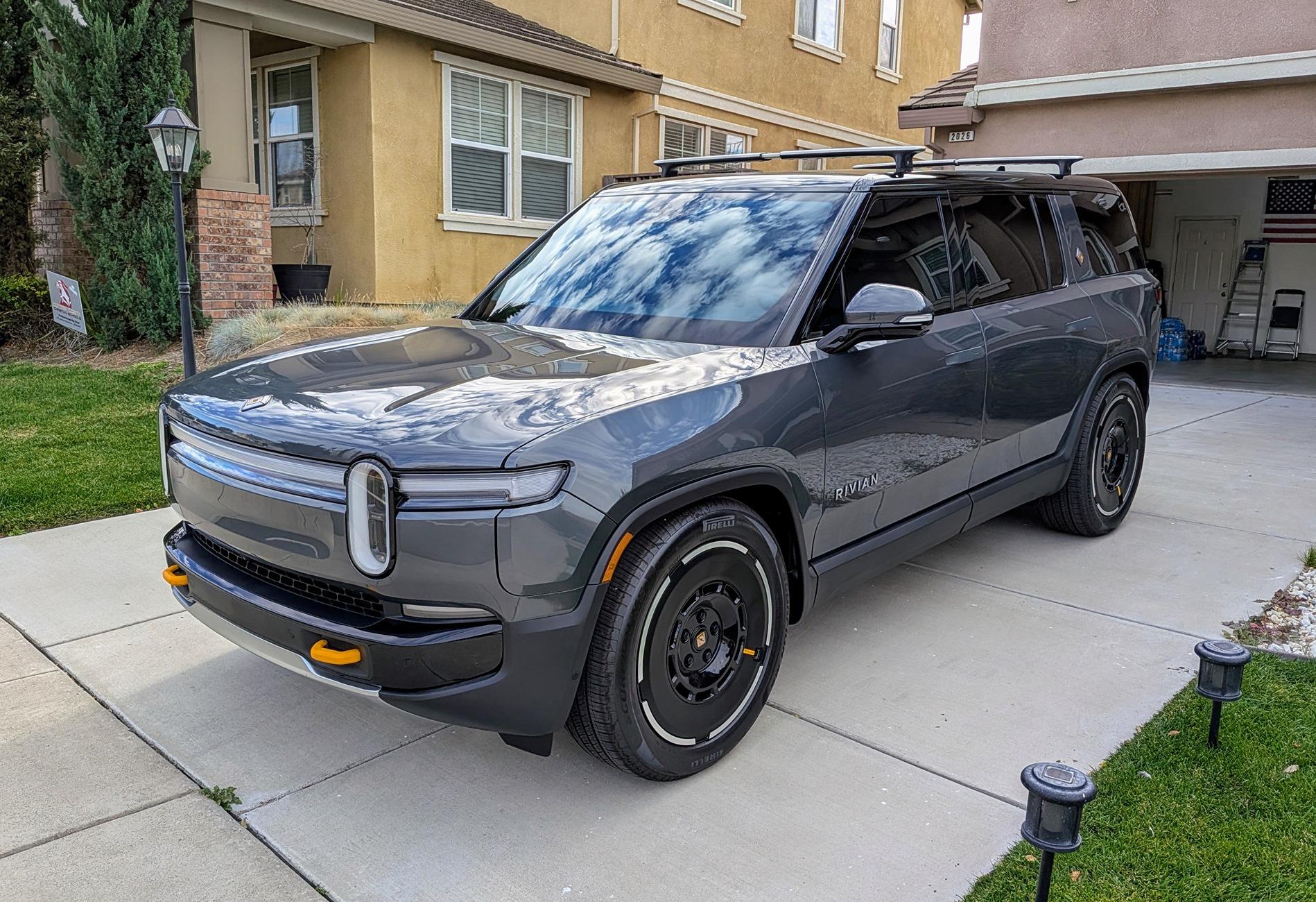 Rivian R1T R1S 2025 R1S updated must-have accessories list? PXL_20241030_225252040~2
