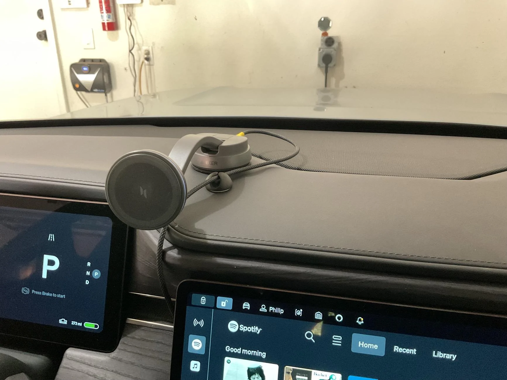 Rivian R1T R1S All I wish for is hands-free texting IMG_0218