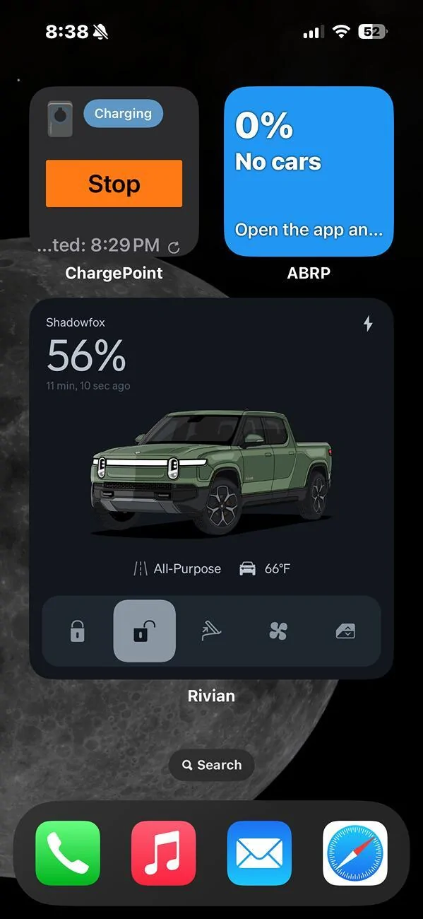 Rivian R1T R1S Locking Access to Rivian App with FaceID in iOS 18 1730688186441-vs