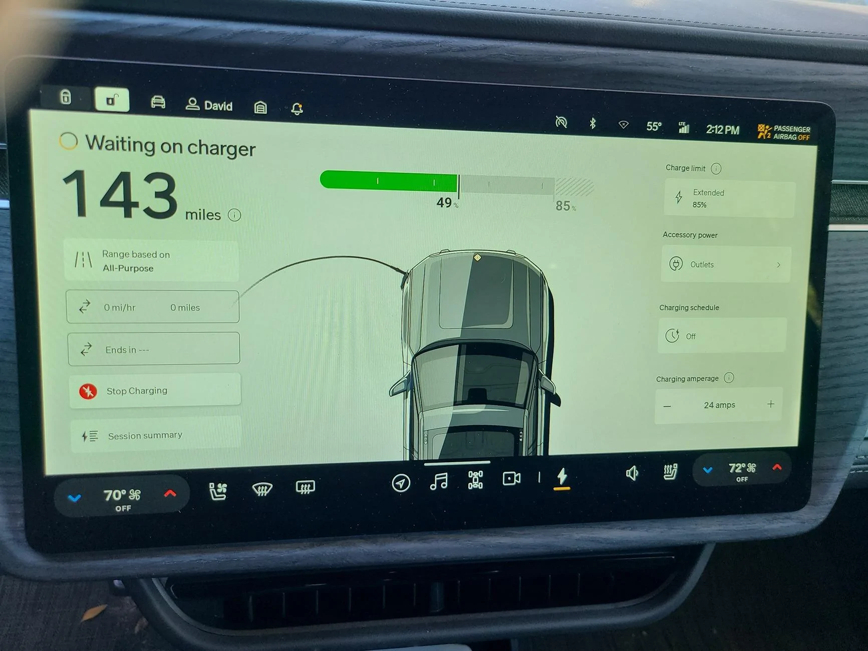 Rivian R1T R1S 30 AMP 120 V charging charging screen