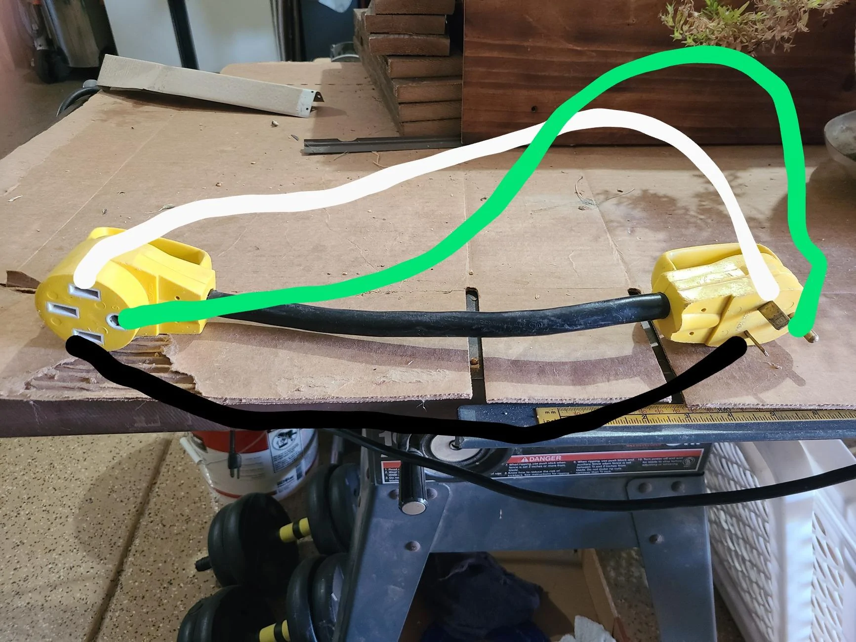 Rivian R1T R1S 30 AMP 120 V charging 1000004502