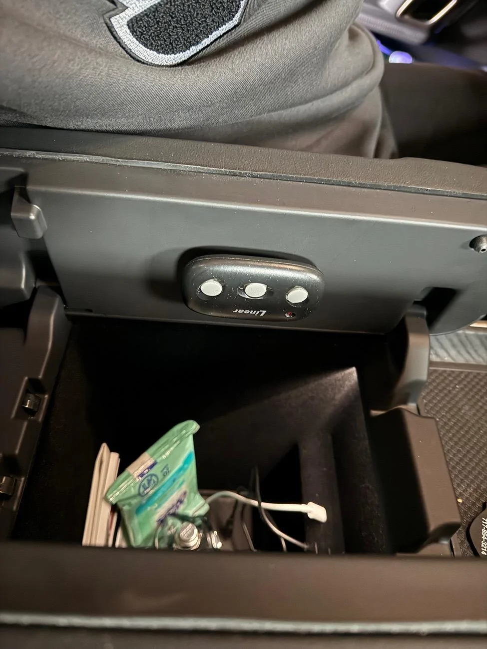 Rivian R1T R1S Garage door sync not working IMG_1745