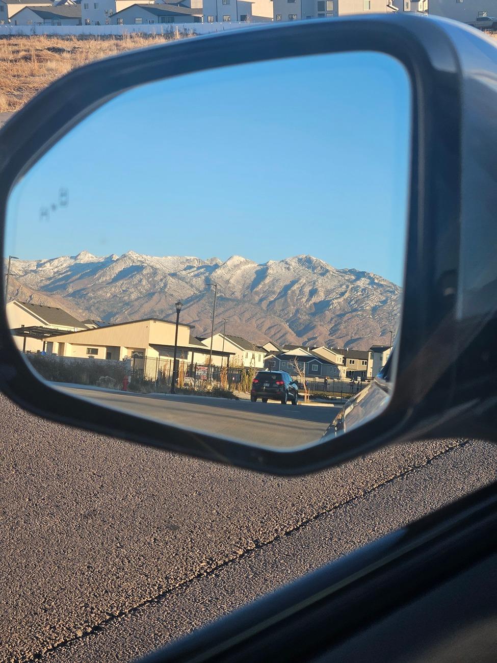 Rivian R1T R1S A little love for Utah 1000014252