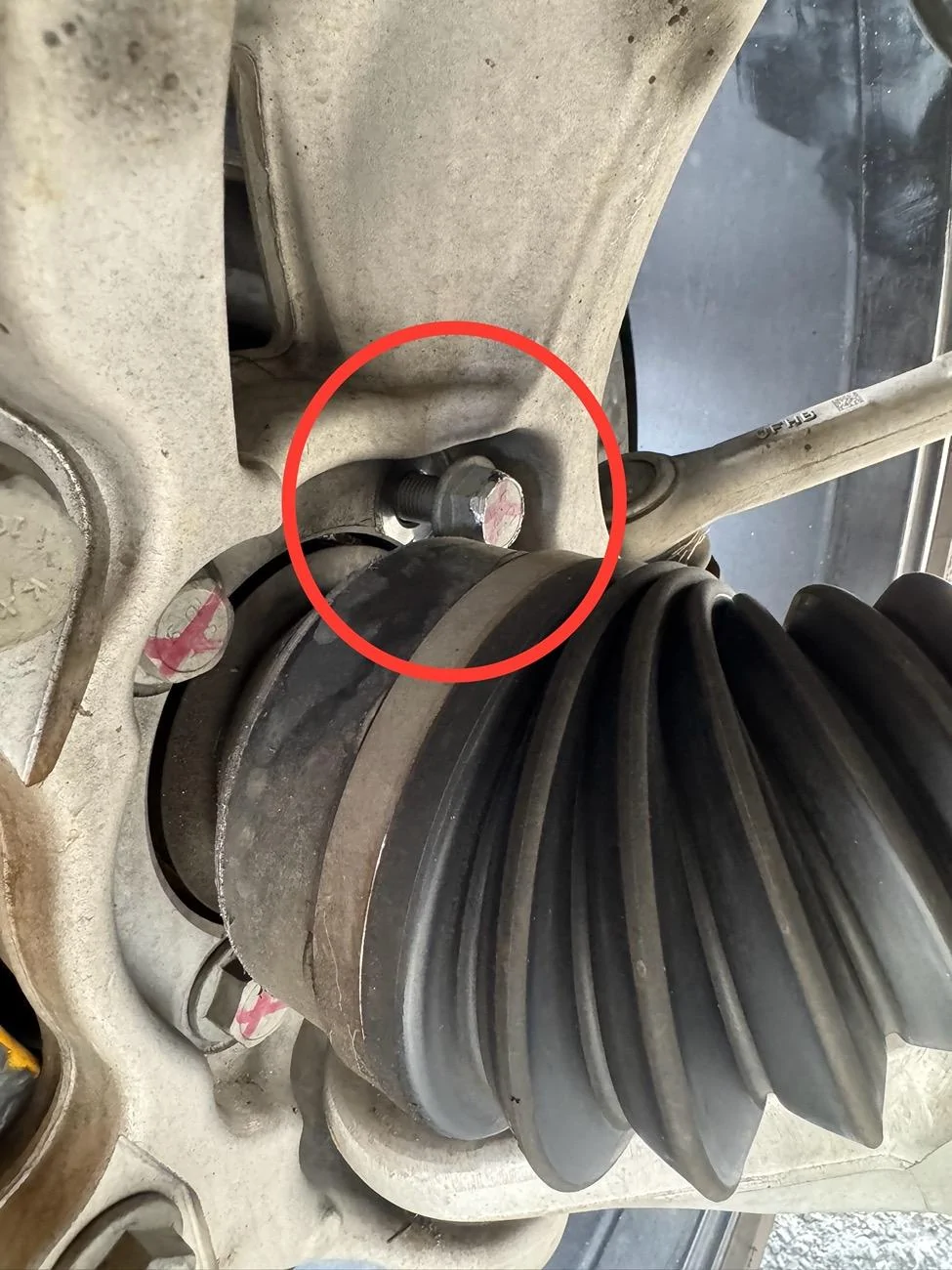 Rivian R1T R1S Loose Steering Knuckle Bolt Experience and Tools to avoid a Tow IMG_5199
