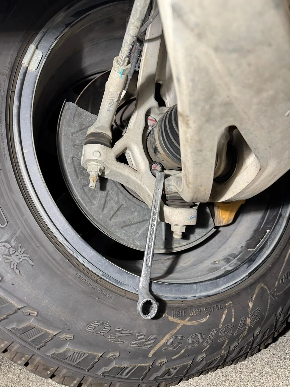 Rivian R1T R1S Loose Steering Knuckle Bolt Experience and Tools to avoid a Tow tempImageEK0YvT