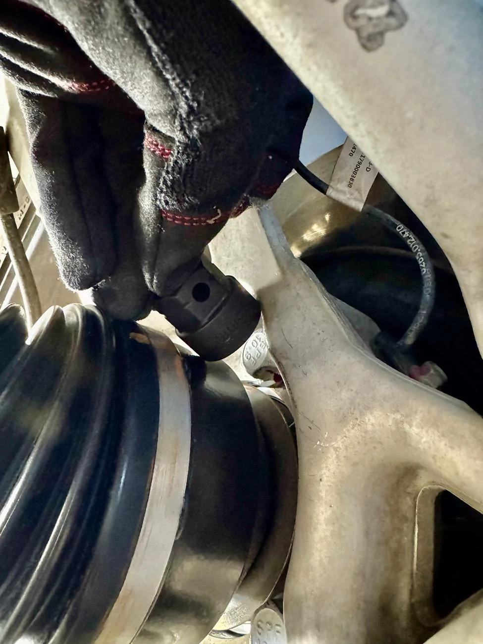 Rivian R1T R1S Loose Steering Knuckle Bolt Experience and Tools to avoid a Tow IMG_8190