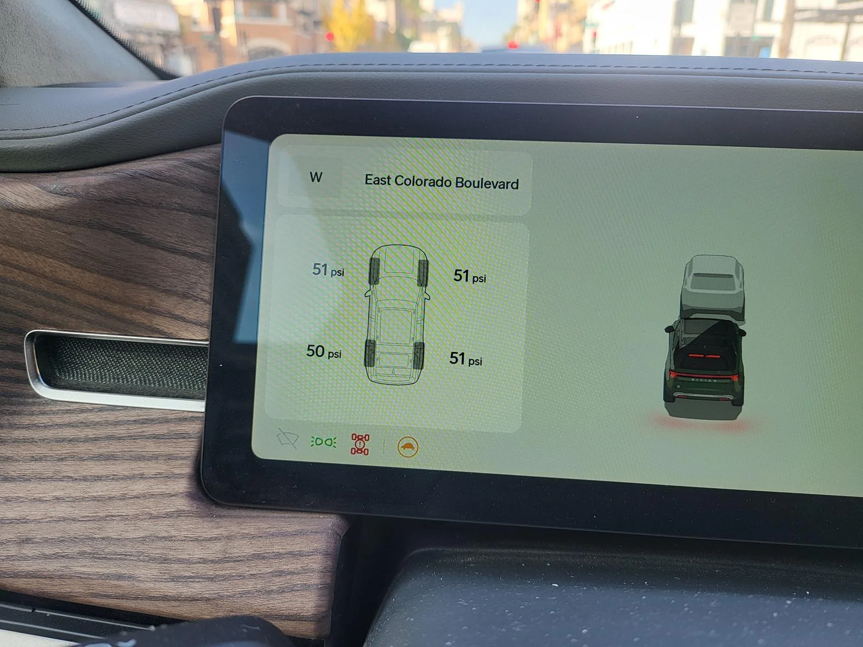 Rivian R1T R1S Lost rear drive under acceleration 2024-11-12 09.04.49
