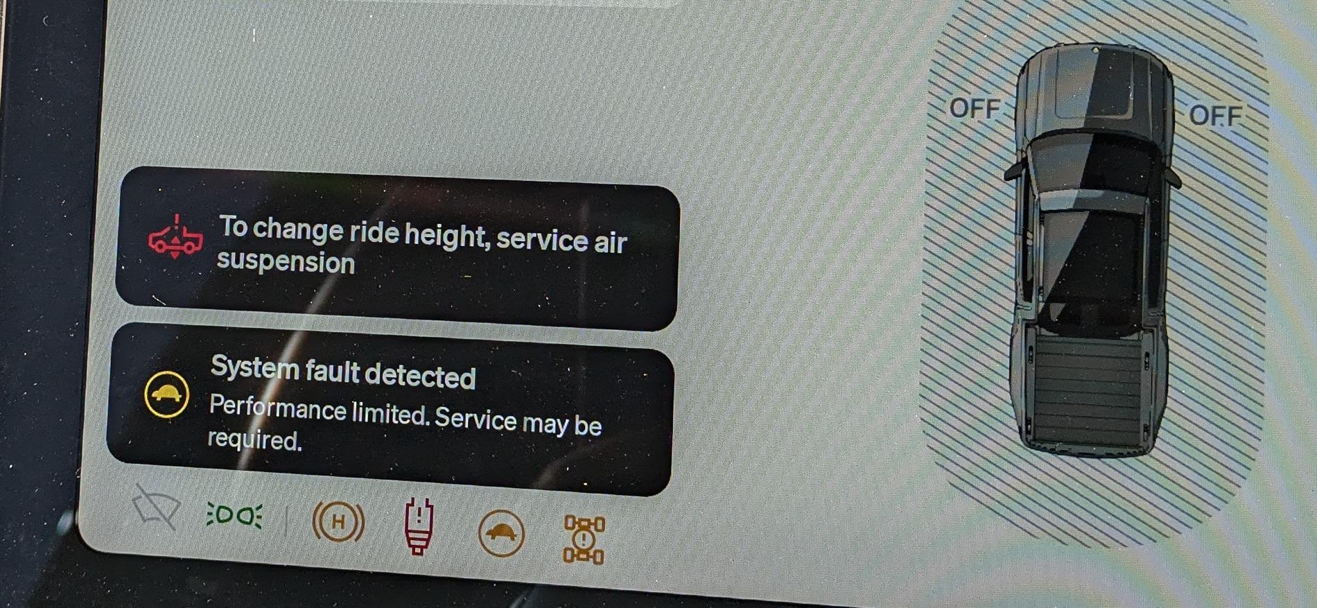 Rivian R1T R1S Multiple Alerts While driving; then turtle, no regen mode 1000000582