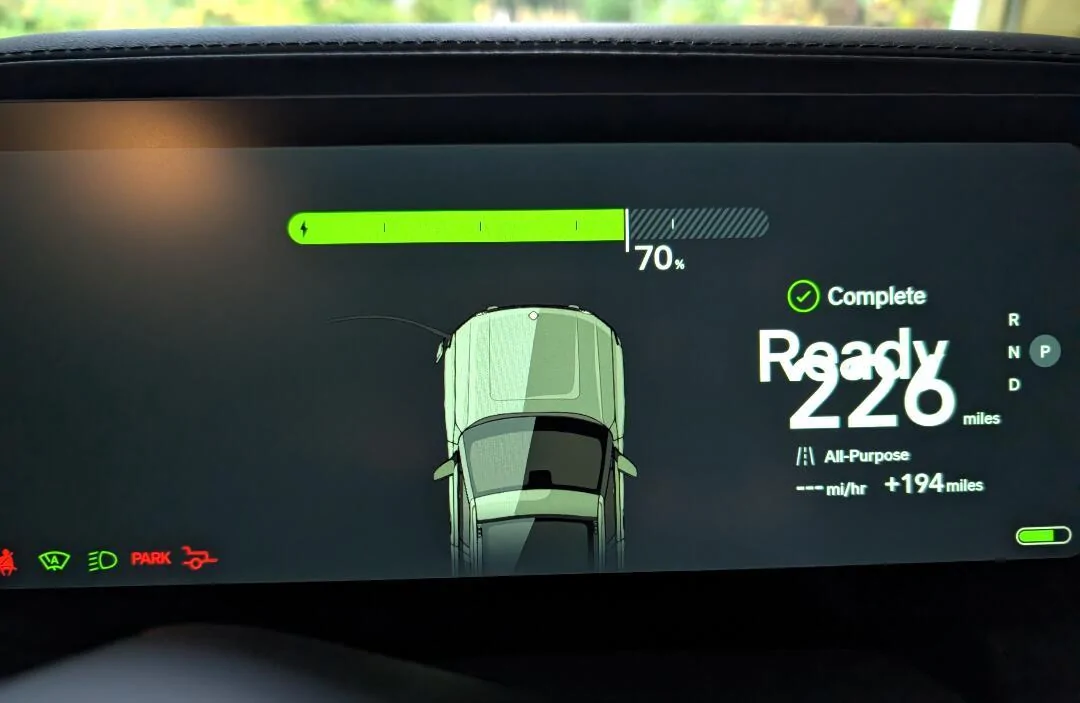 Rivian R1T R1S Driving Around full speed in Park 1000001128