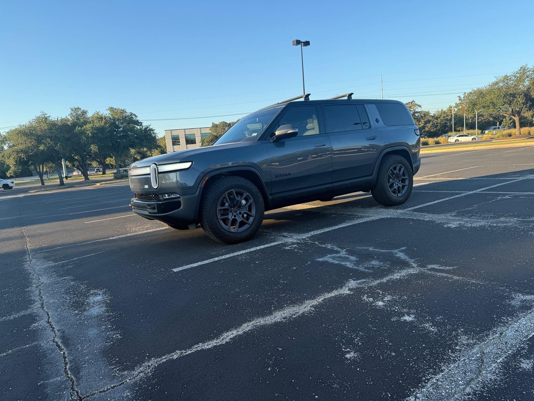 Rivian R1T R1S What'd you name / nickname your Rivian? IMG_6463