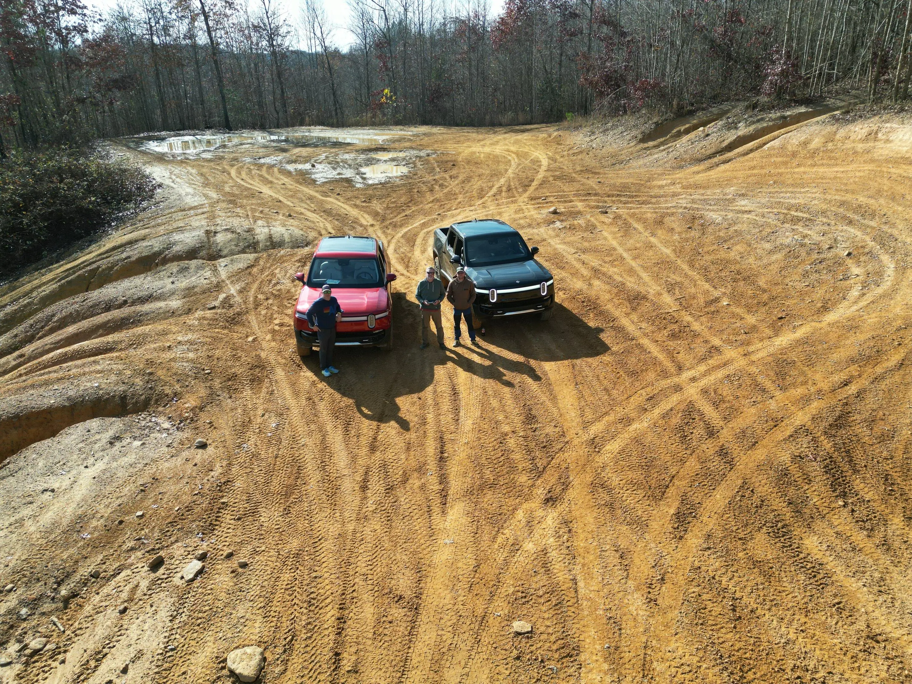 Rivian R1T R1S Wildcat Off Road Park - Livingston KY with two R1T D504D74D-5CB4-4DC5-BA2A-206F3666378D