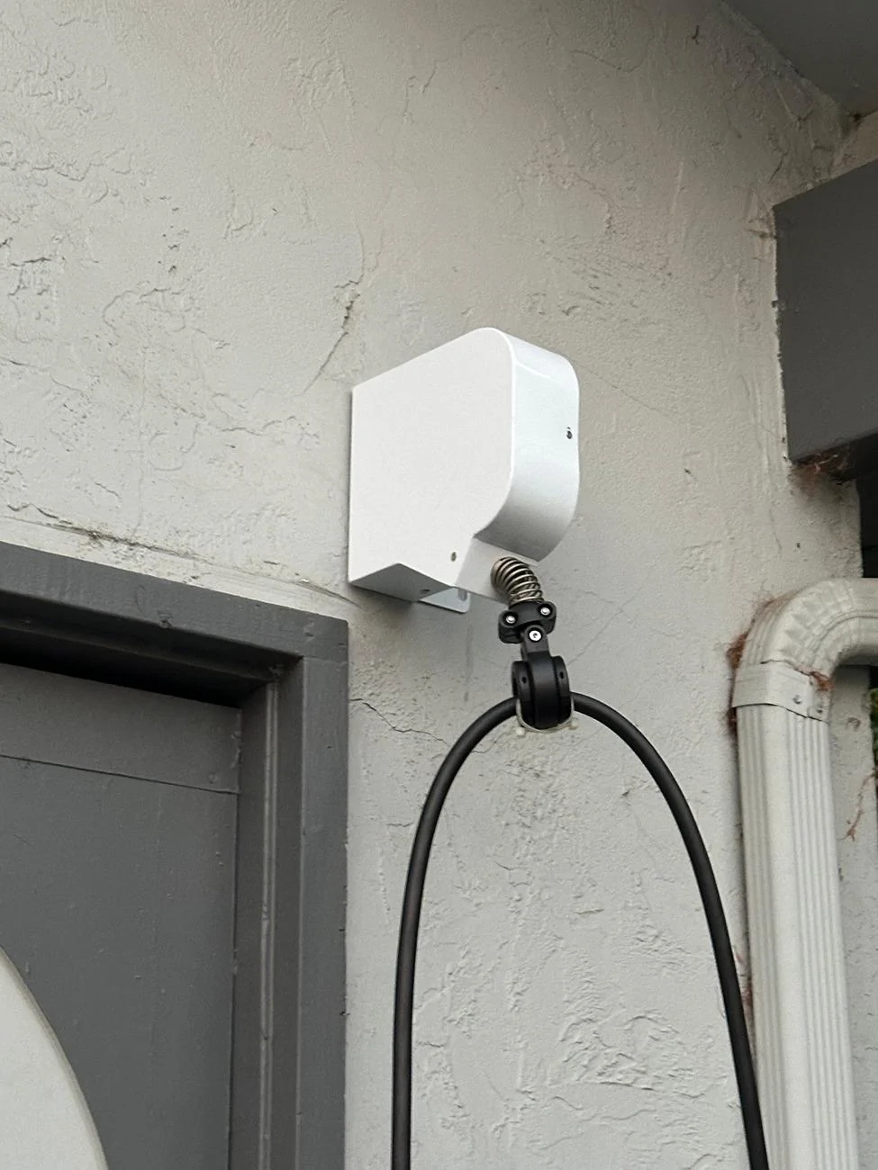 Rivian R1T R1S Show off your Level 2 Home Charger installs here IMG_3553
