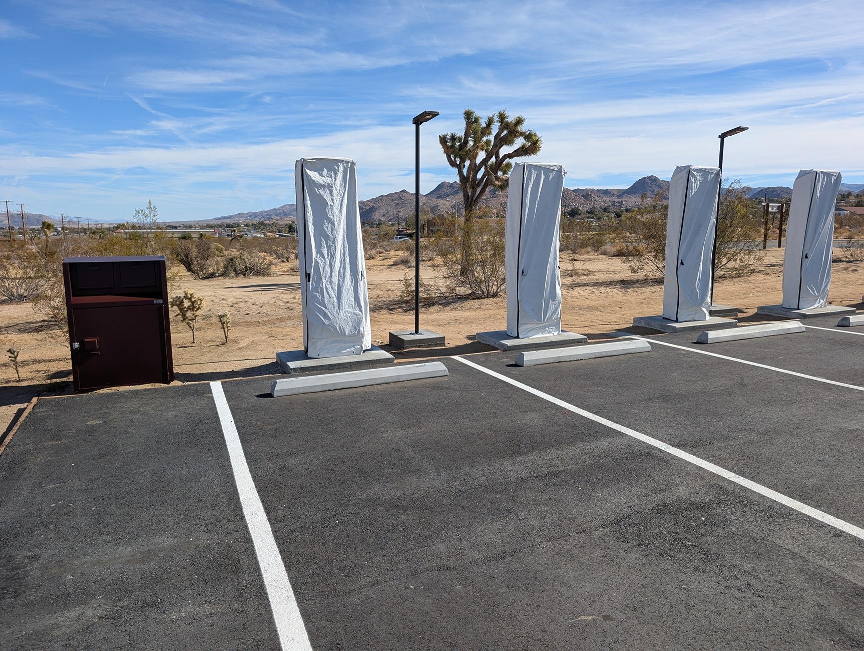 Rivian R1T R1S RAN Rivian Charging Stations Locations Map via Google Maps PXL_20241124_195012598