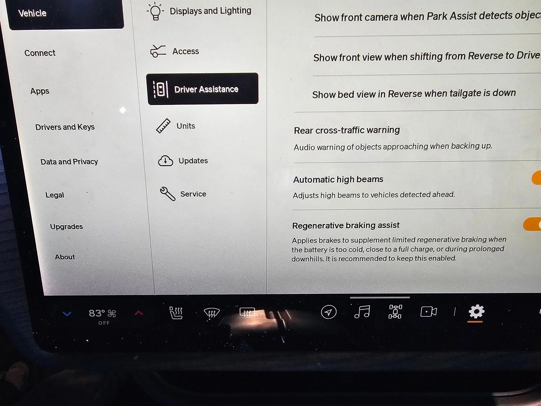 Rivian R1T R1S Snow Mode--still too much regenerative braking 20241125_091606
