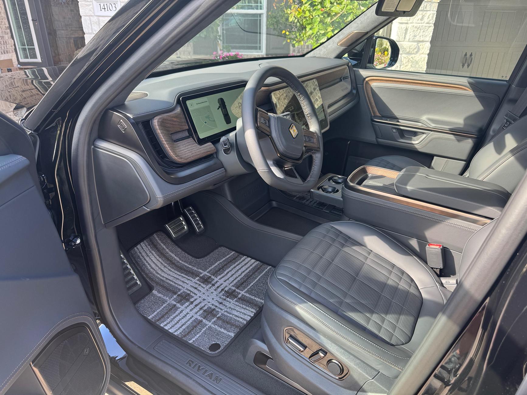 Rivian R1T R1S Picked her up this morning… IMG_2202