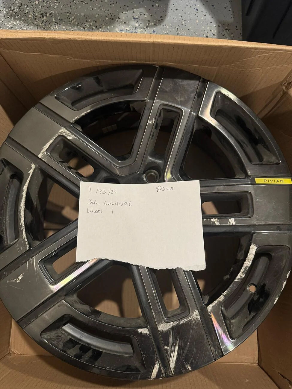 Rivian R1T R1S Selling 2 OEM Dark 20" wheels tempImageRzLIV