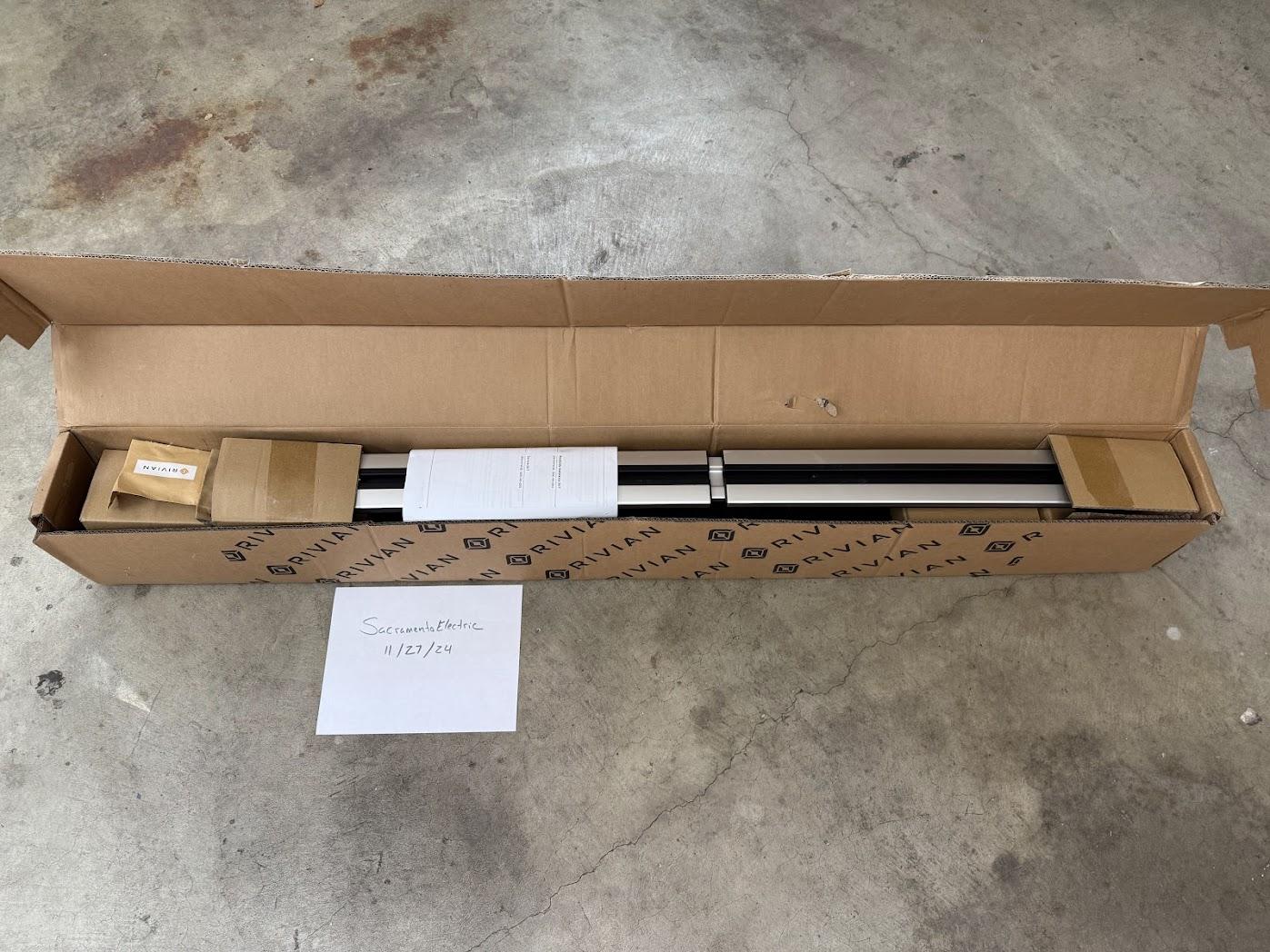 Rivian R1T R1S FS: OEM Bright Crossbars OPEN BOX $500 IMG_7385