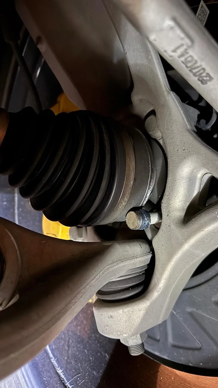 Rivian R1T R1S Front wheel squeal IMG_9398