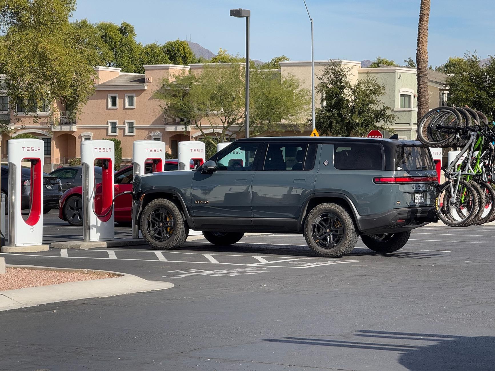 Rivian R1T R1S SATX-Sedona North/South Grand Loop w/Off-roading and MTBs - 2400mi first run in R1S TriMax IMG_2439