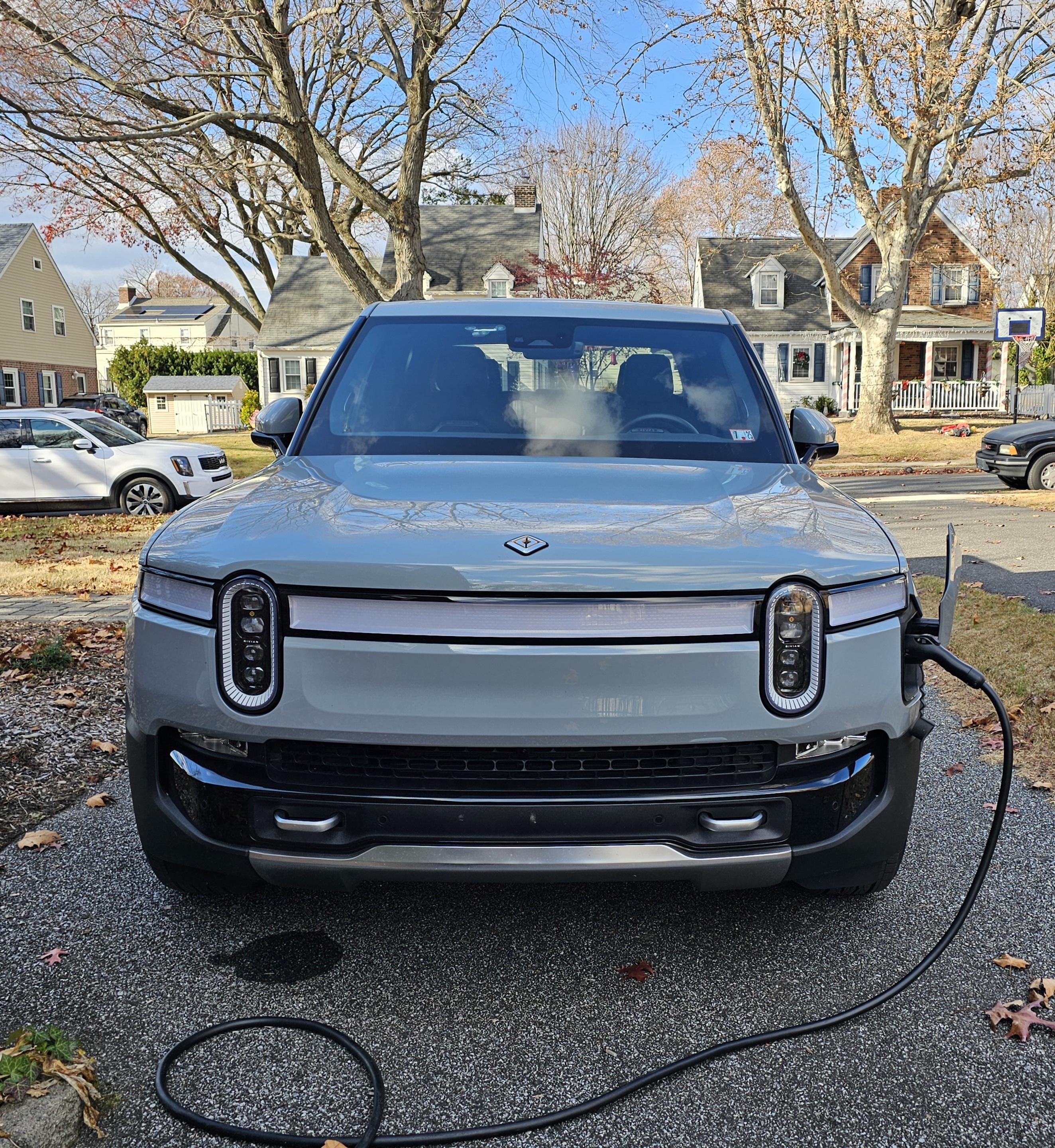 Rivian R1T R1S Bump & price reduction '24 R1T Adventure PDM Large Pack 20241203_133310