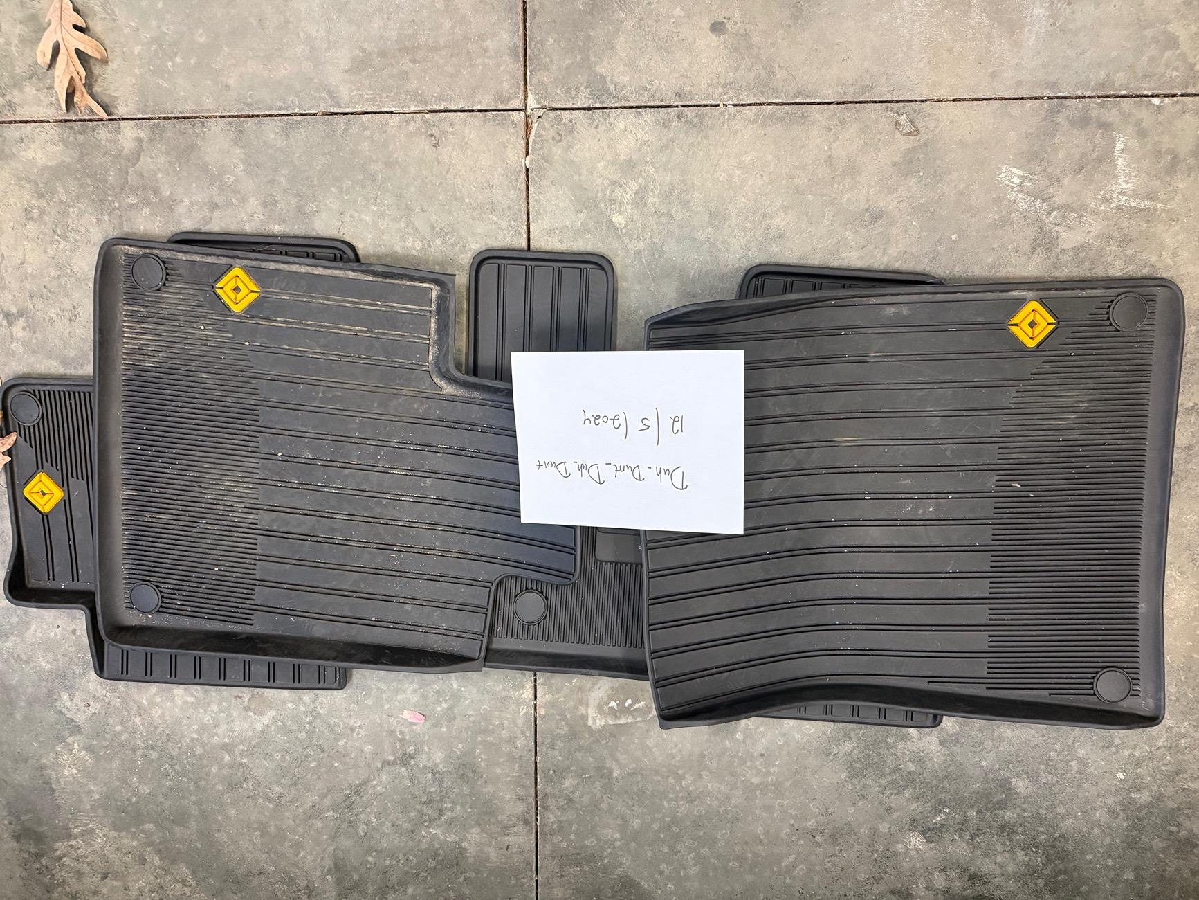 Rivian R1T R1S Rivian All Weather Floor Mats USED IMG_0445