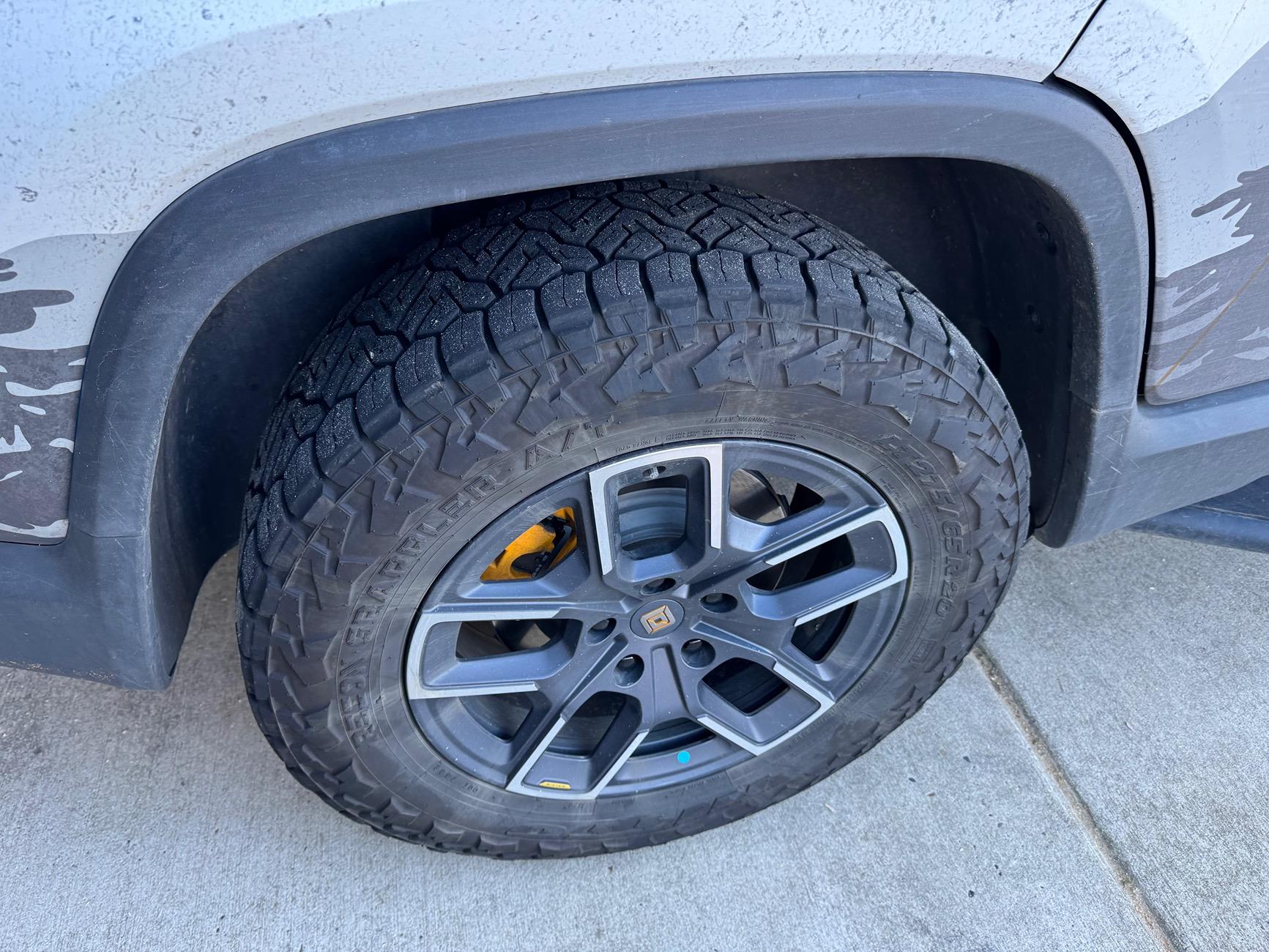 Rivian R1T R1S 2022 Launch Edition R1T - $49,500 IMG_0218