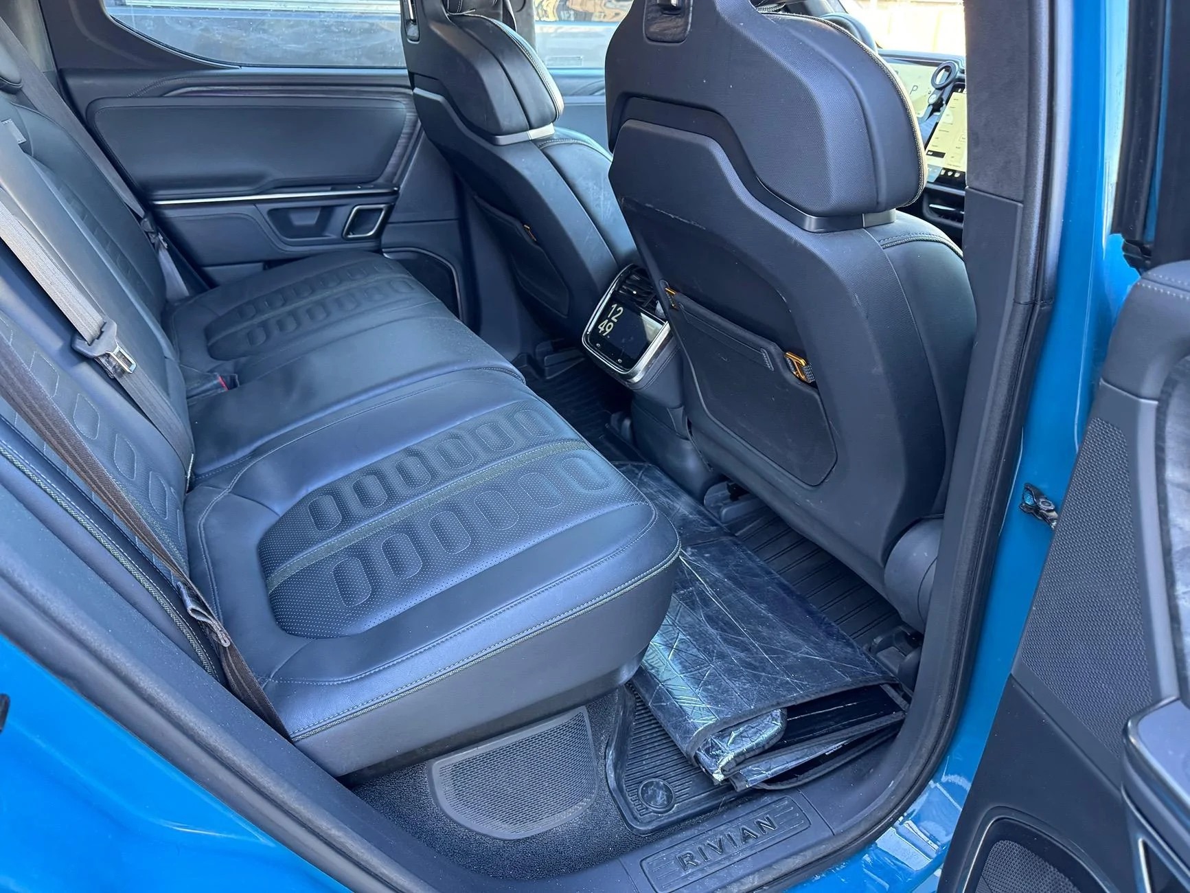 Rivian R1T R1S 2022 Launch Edition R1T - $49,500 IMG_0219