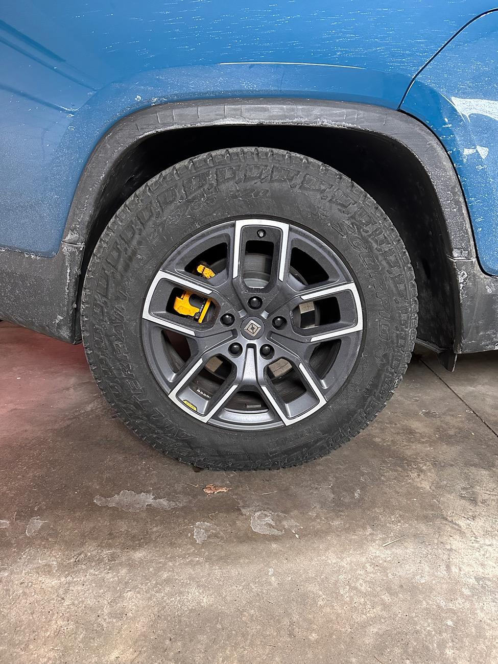 Rivian R1T R1S Rear bag rubbing and tire pushed back into wheel well IMG_1180