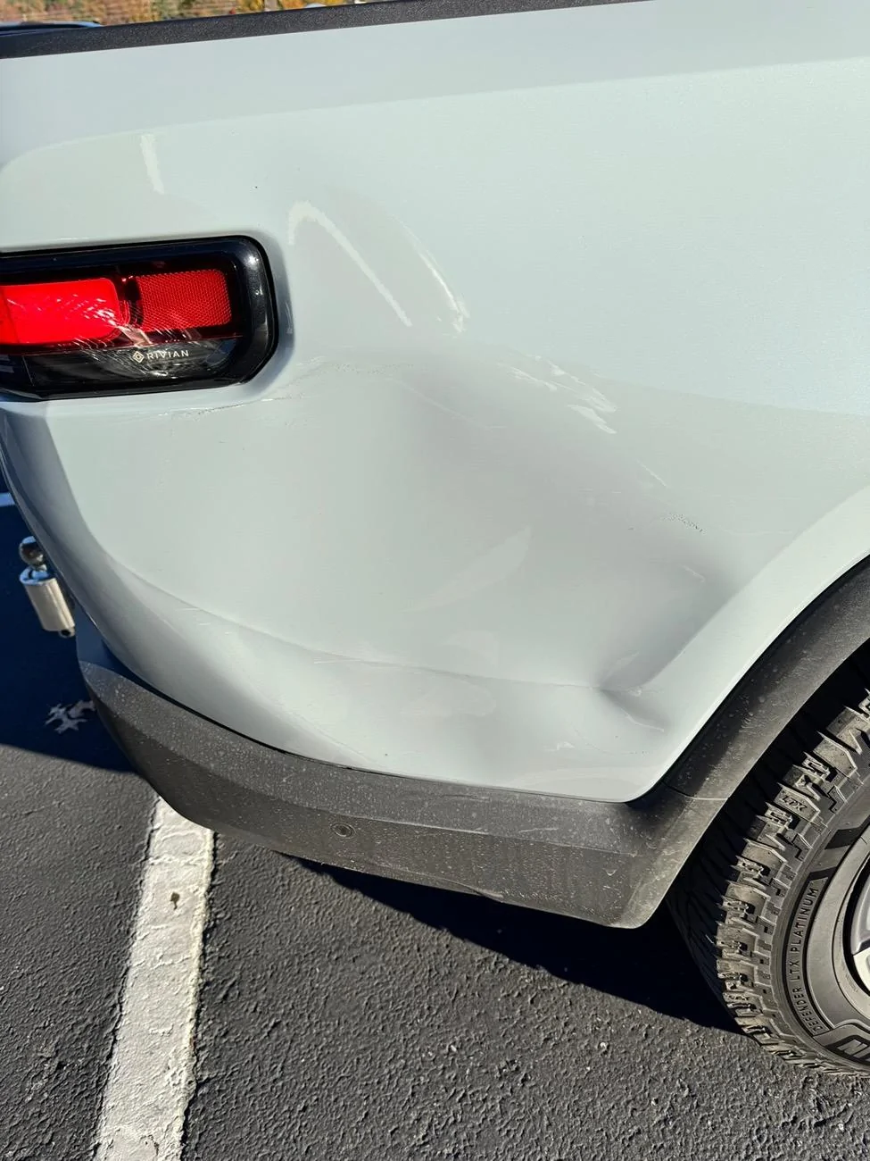 Rivian R1T R1S Gear Guard failed me..... didn't record this door dent 8440A27A-030D-4F82-B00A-5B0E4B52F89C_1_102_o