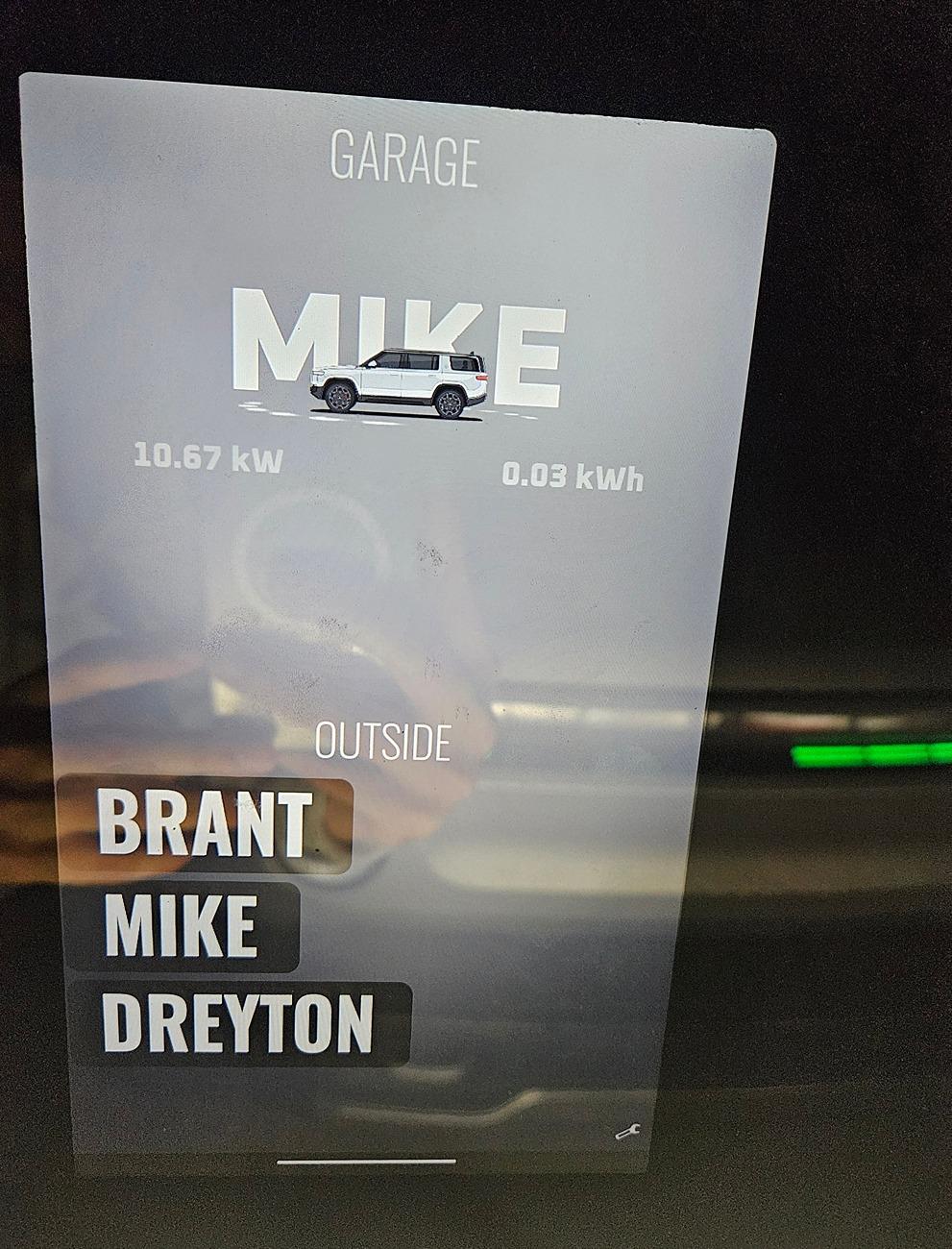 Rivian R1T R1S Tracking Charger Usage Per User - Do You Need This? 20241206_173553