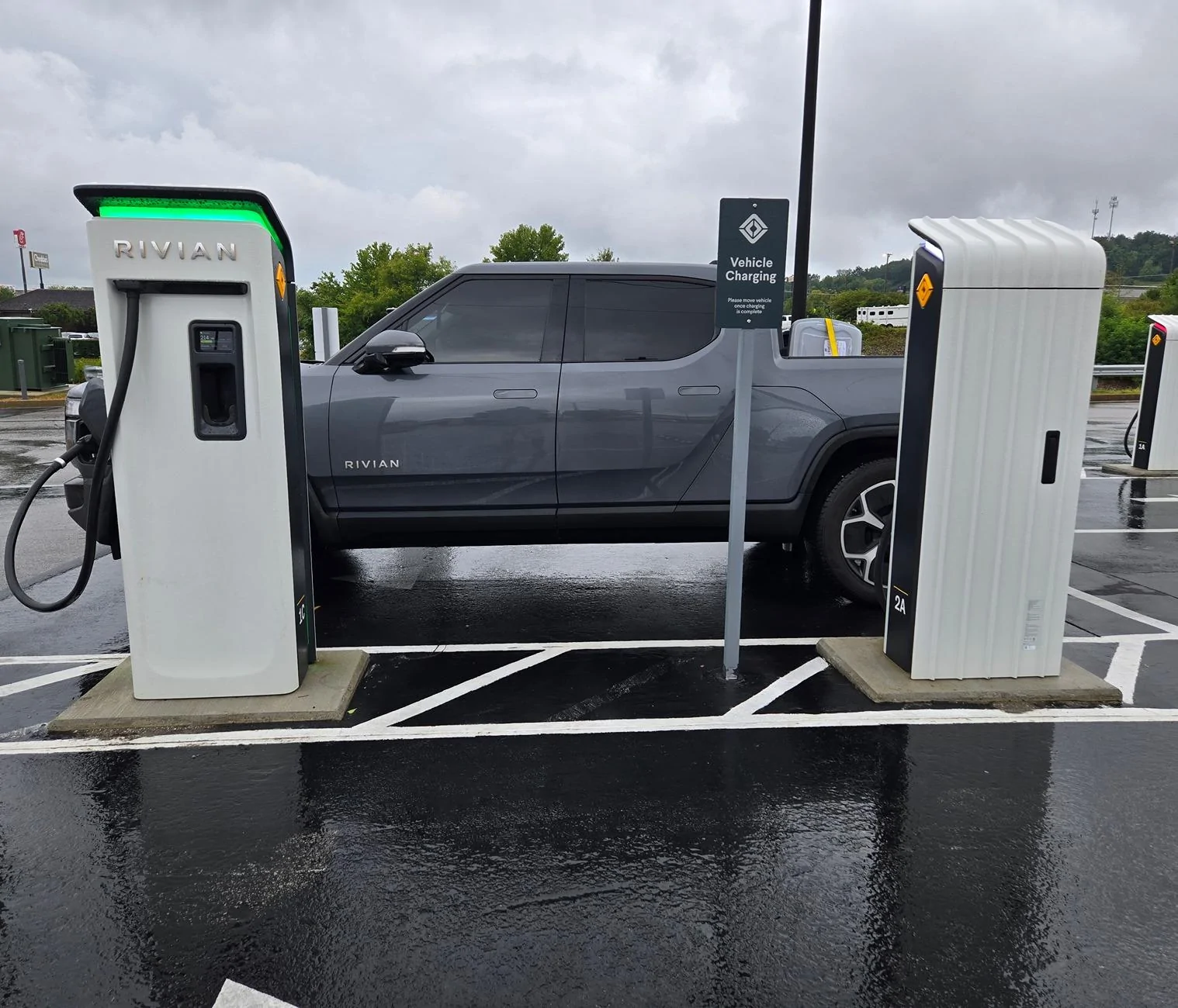 Rivian R1T R1S Finally - A pull through charger 20240901_160507