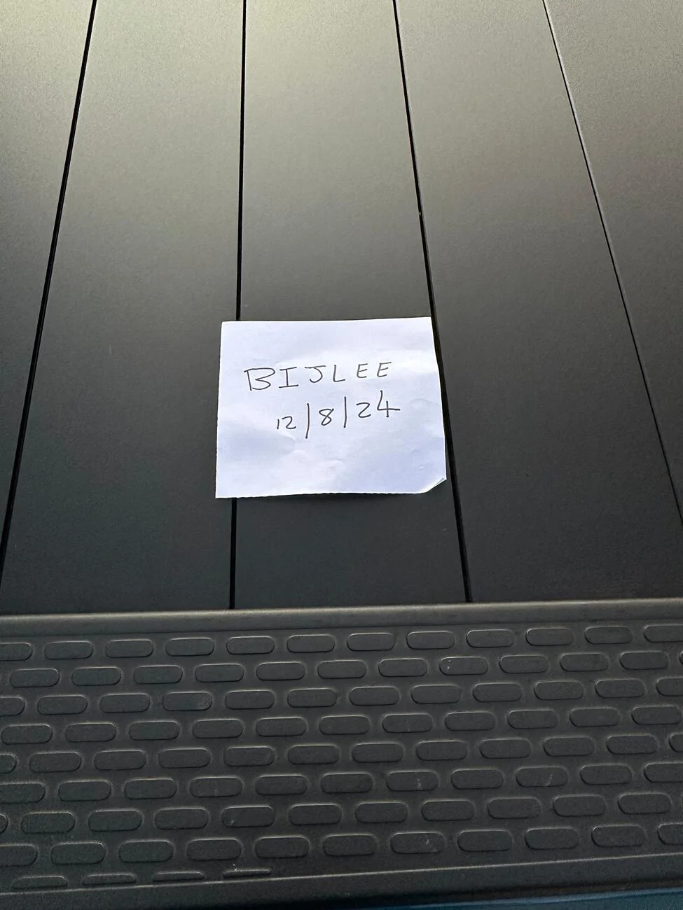 Rivian R1T R1S SOLD Interrobang Tonneau Cover tempImageIuqhY3