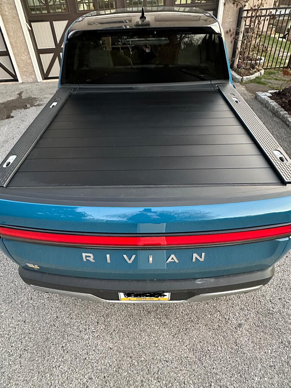 Rivian R1T R1S SOLD Interrobang Tonneau Cover tempImageOeHixQ
