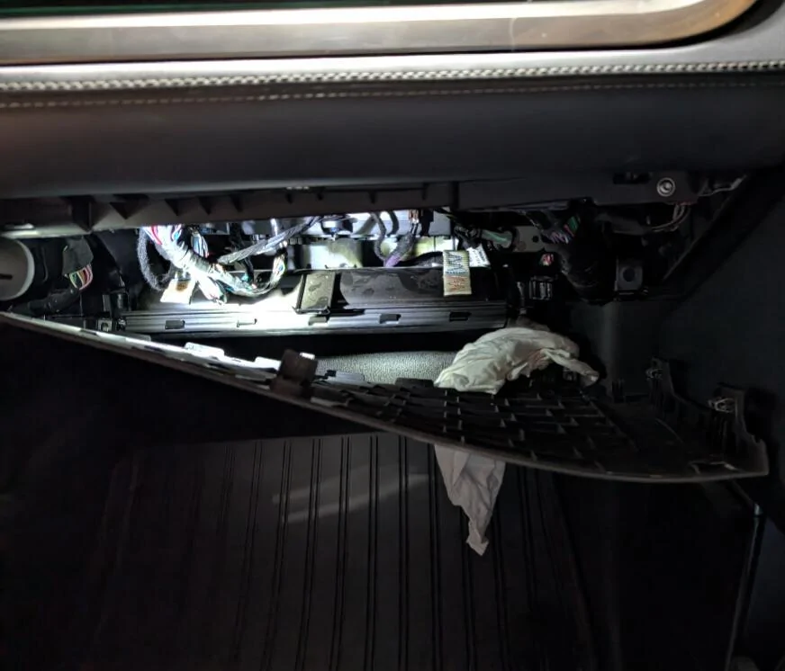 Rivian R1T R1S Smelly A/C? 1000001438
