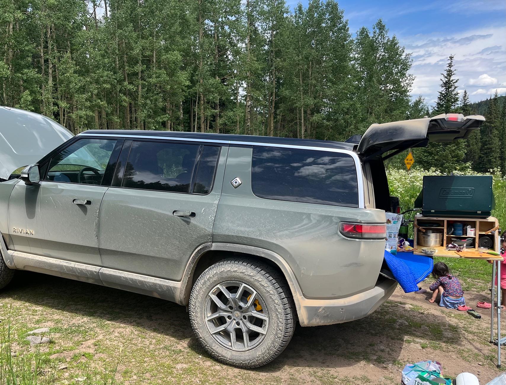 Rivian R1T R1S R1S kitchen setup with Snowpeak / Stanluck IGT system 1733716133781-
