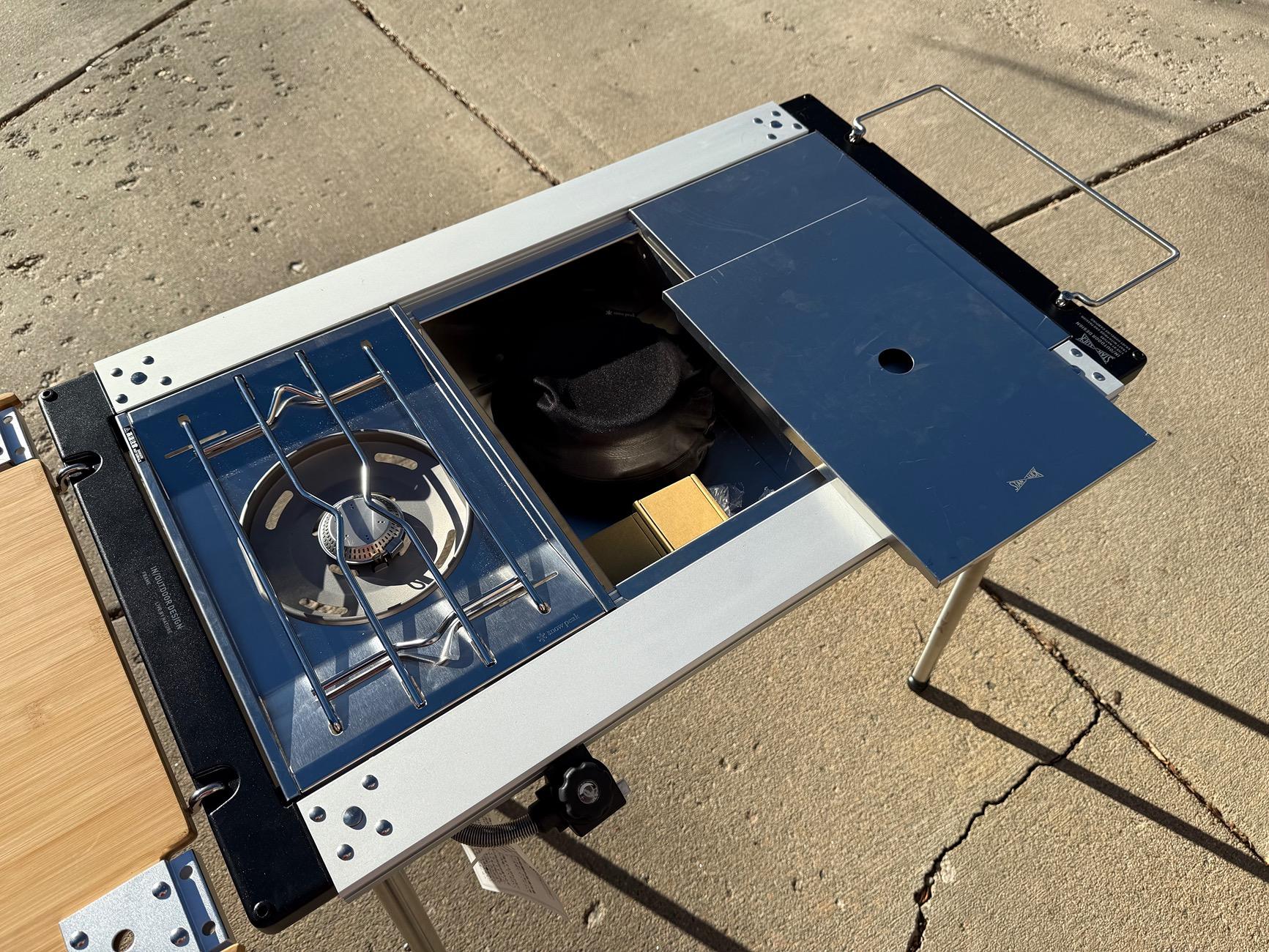 Rivian R1T R1S R1S kitchen setup with Snowpeak / Stanluck IGT system 1733716869010-8