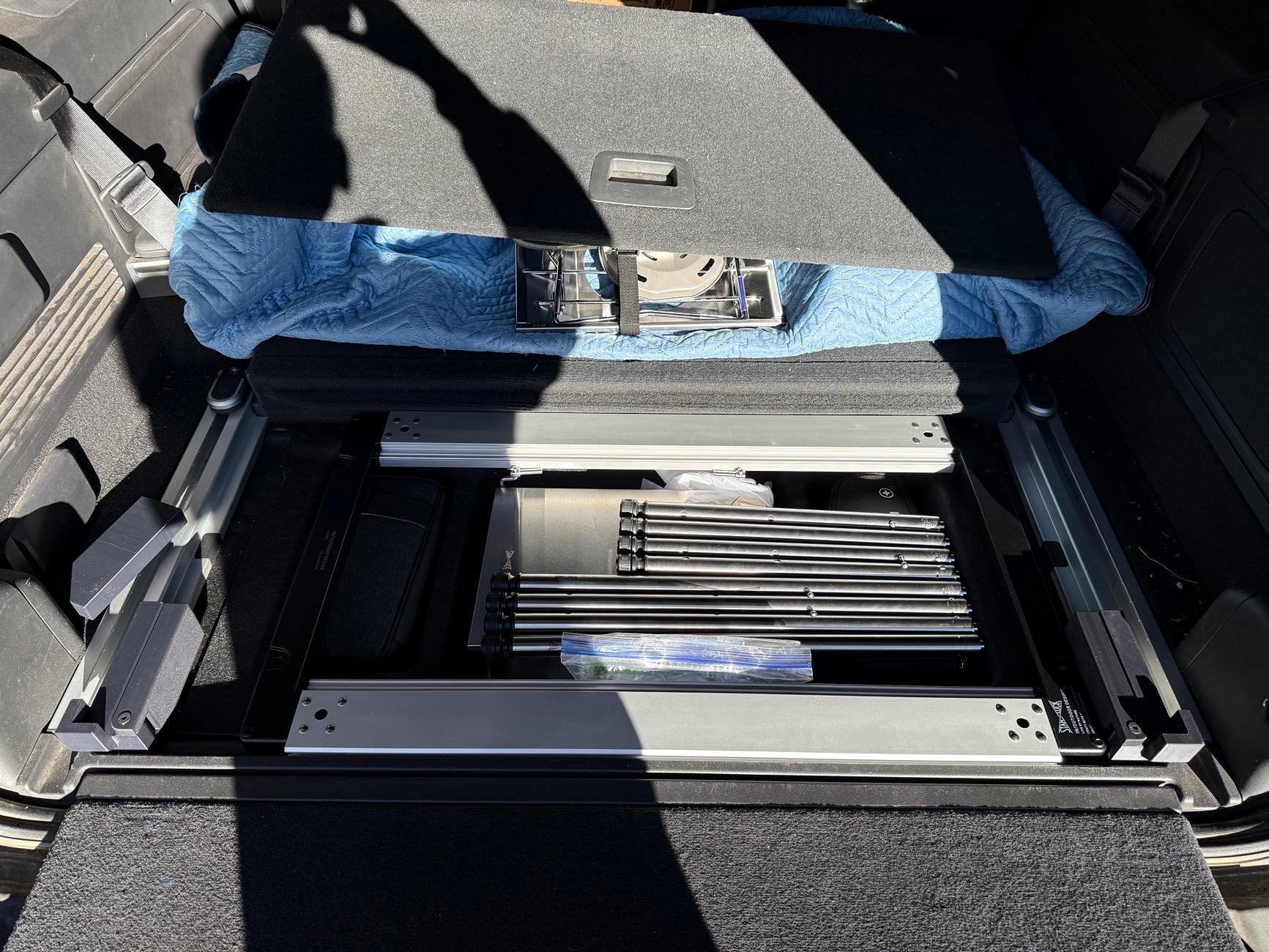 Rivian R1T R1S R1S kitchen setup with Snowpeak / Stanluck IGT system 1733717786000-0